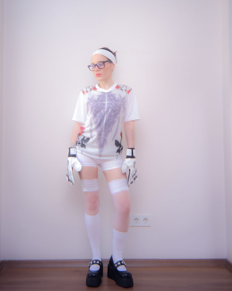 Tribal cross & roses jersey product image (2)