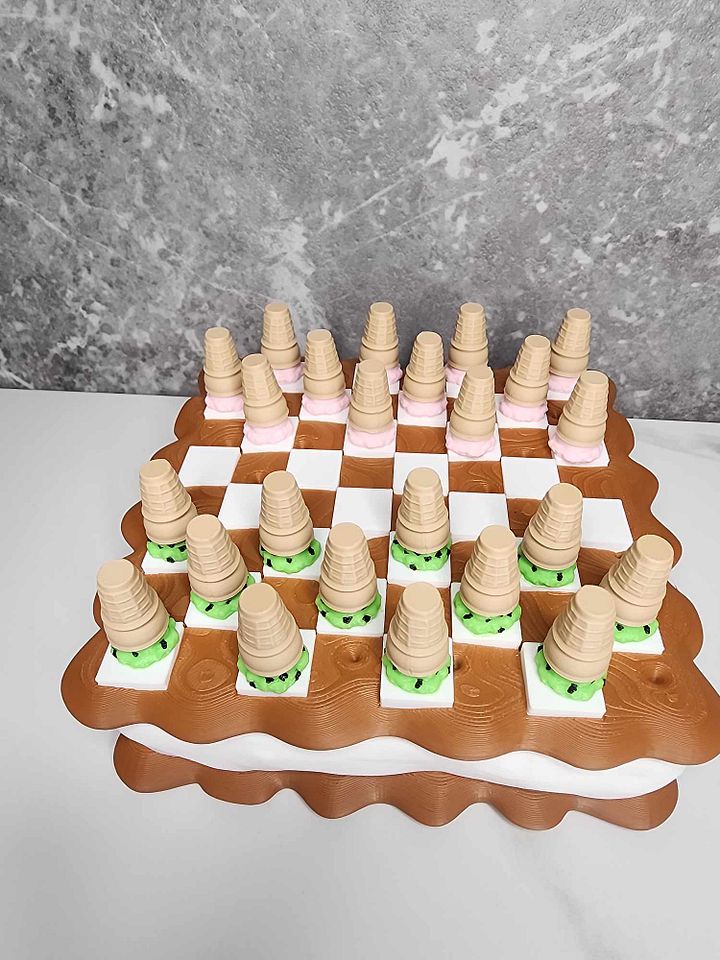 Ice Cream Sandwich Checkers product image (1)