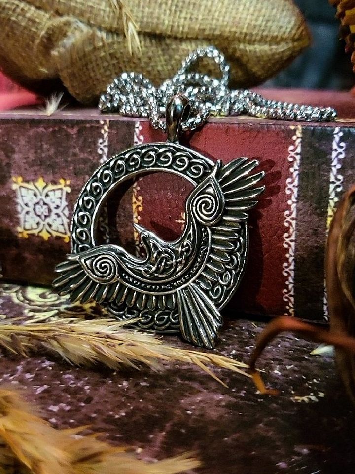 The Armored Kingdom Flying Raven Necklace product image (1)