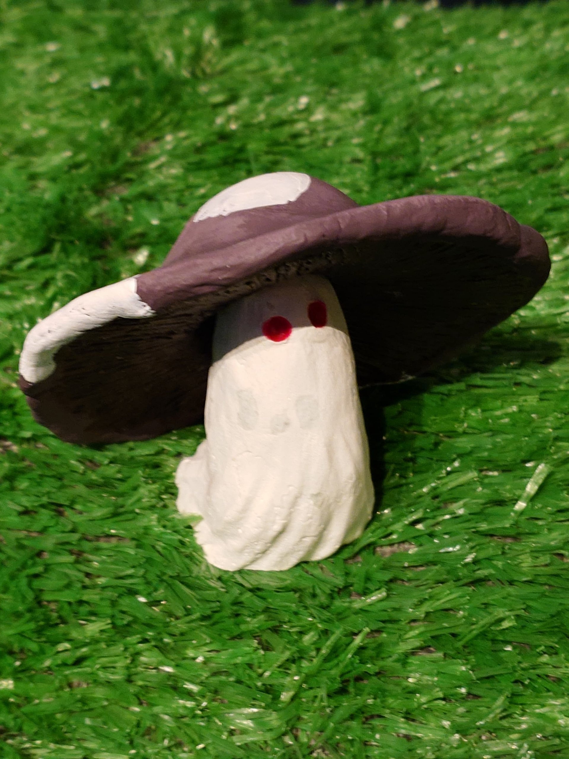 Big Mushroom ghost product image (3)