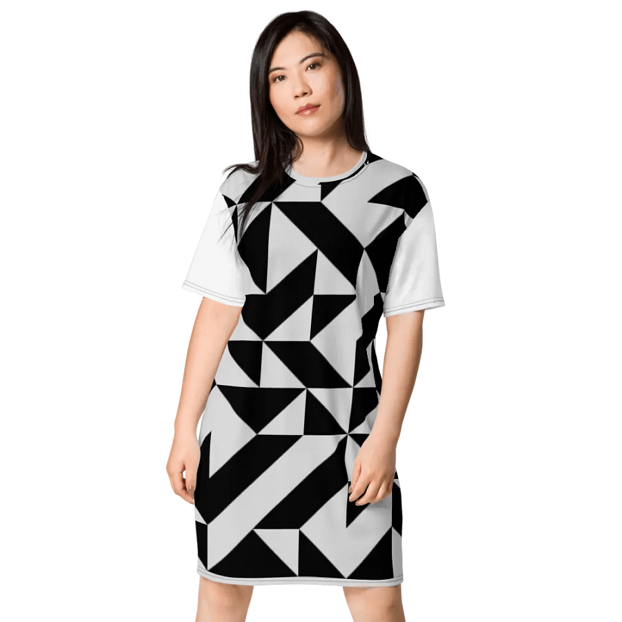 Abstract Geometric Fusion T-Shirt Dress product image (4)