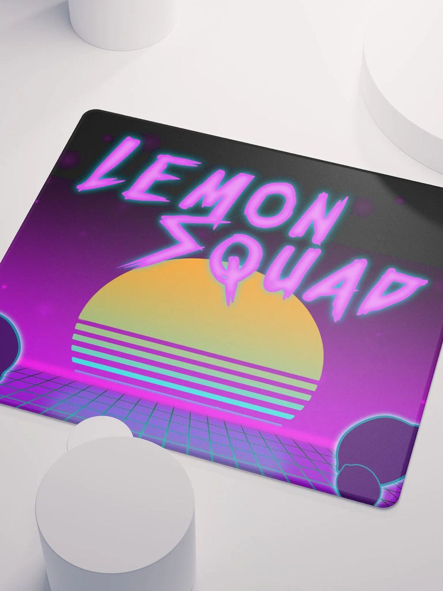 Retro Grid Pad product image (3)