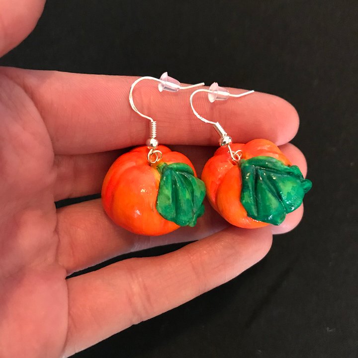 Medium Pumpkin Clay Earrings product image (1)
