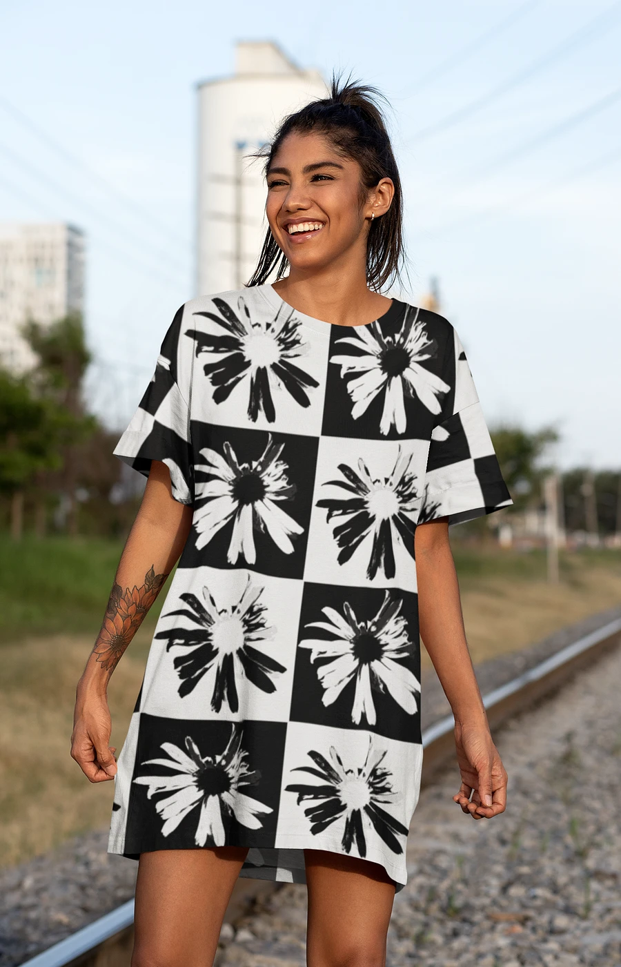 Abstract Black and White Daisy Flowers Ladies T Shirt Dress product image (1)