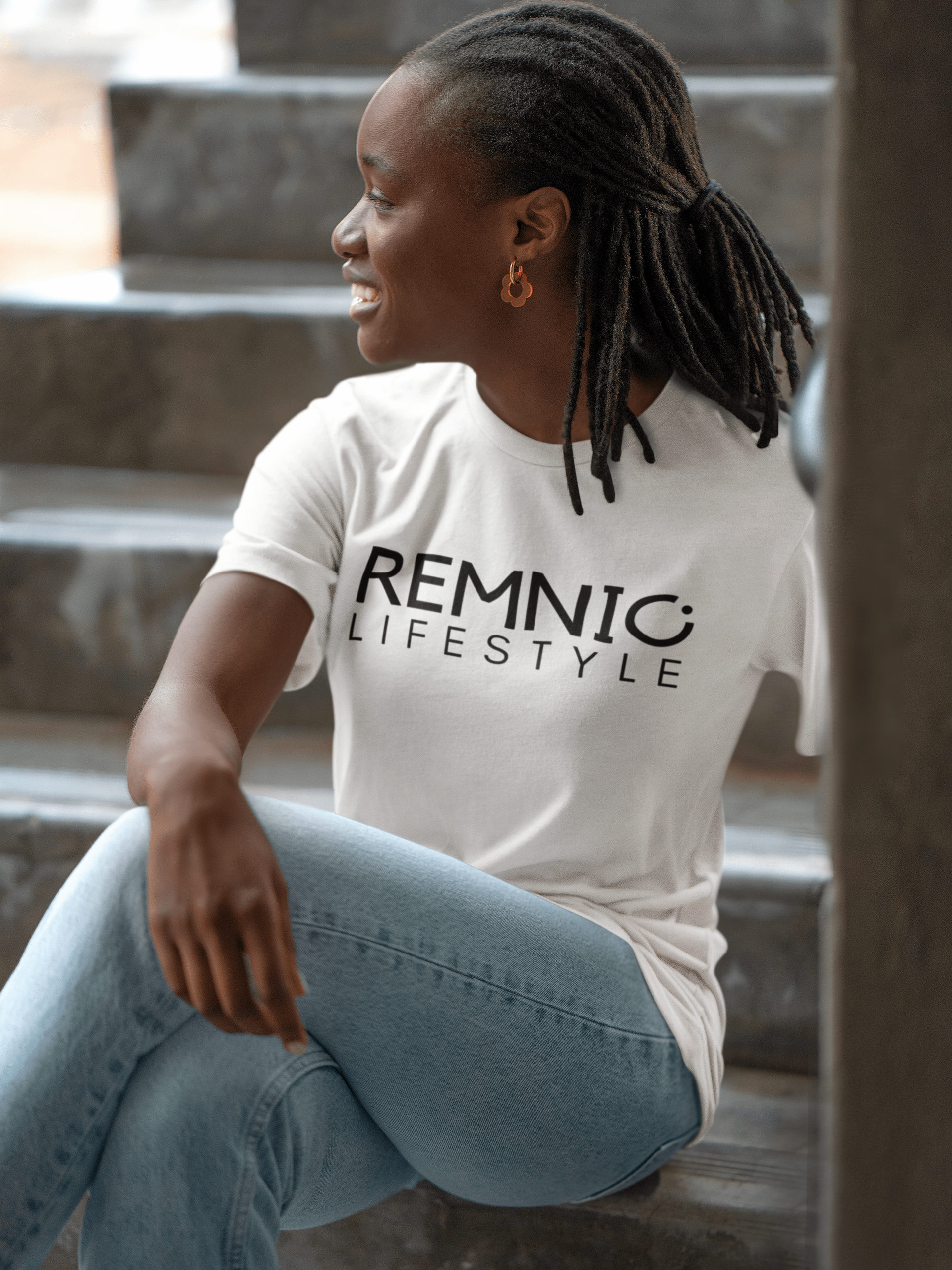 REMNIO LIFESTYLE Tee product image (2)