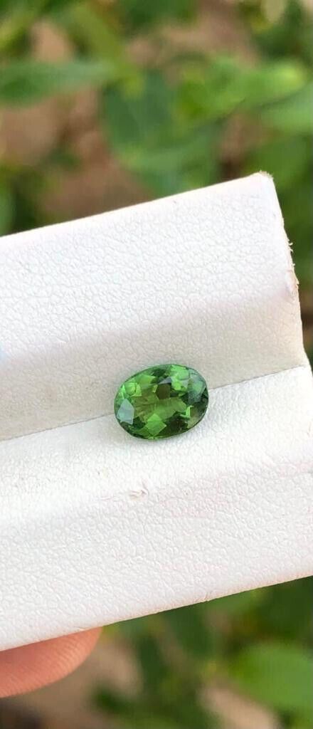 NATURAL TOURMALINE GEMSTONE FOR RING OVAL SHAPED CHROME COLOR GEMSTONE, 1 CARAT product image (1)
