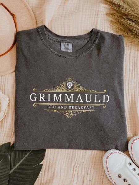 Grimmauld Place Bed and Breakfast Vintage Minimalist Shirt product image (12)