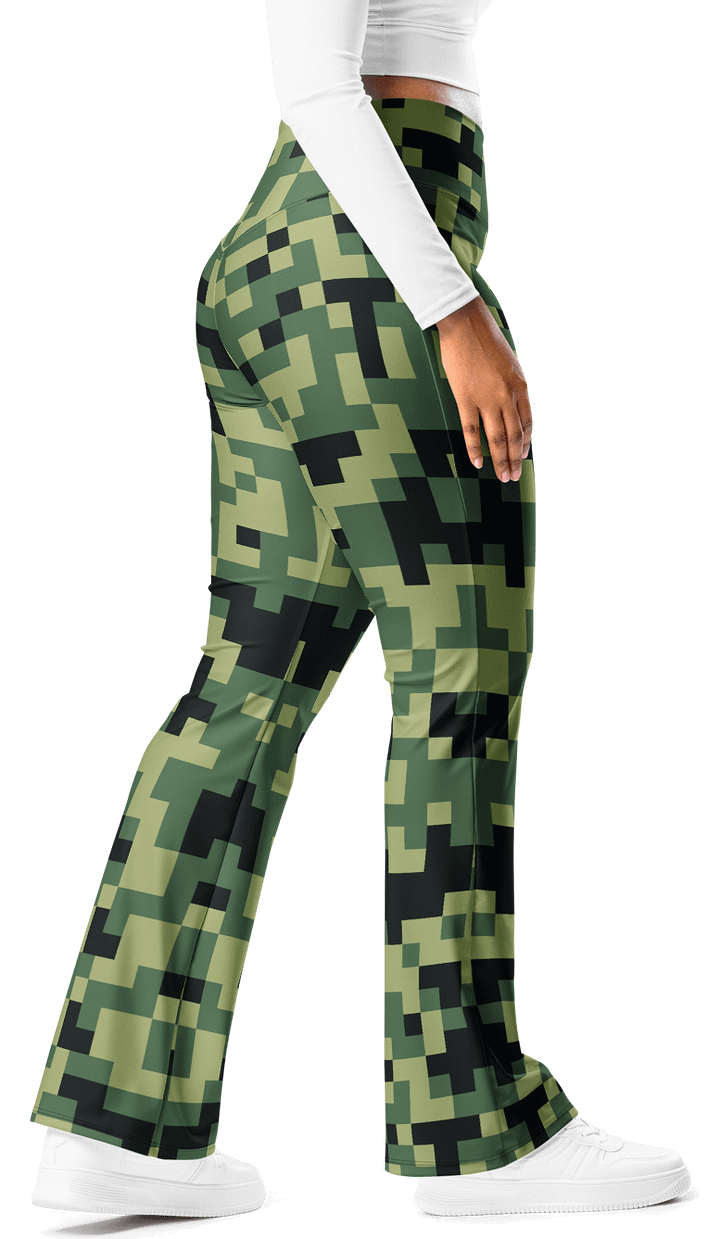 Military Green Camouflage Pixels Camo Pattern Flare Leggings product image (2)