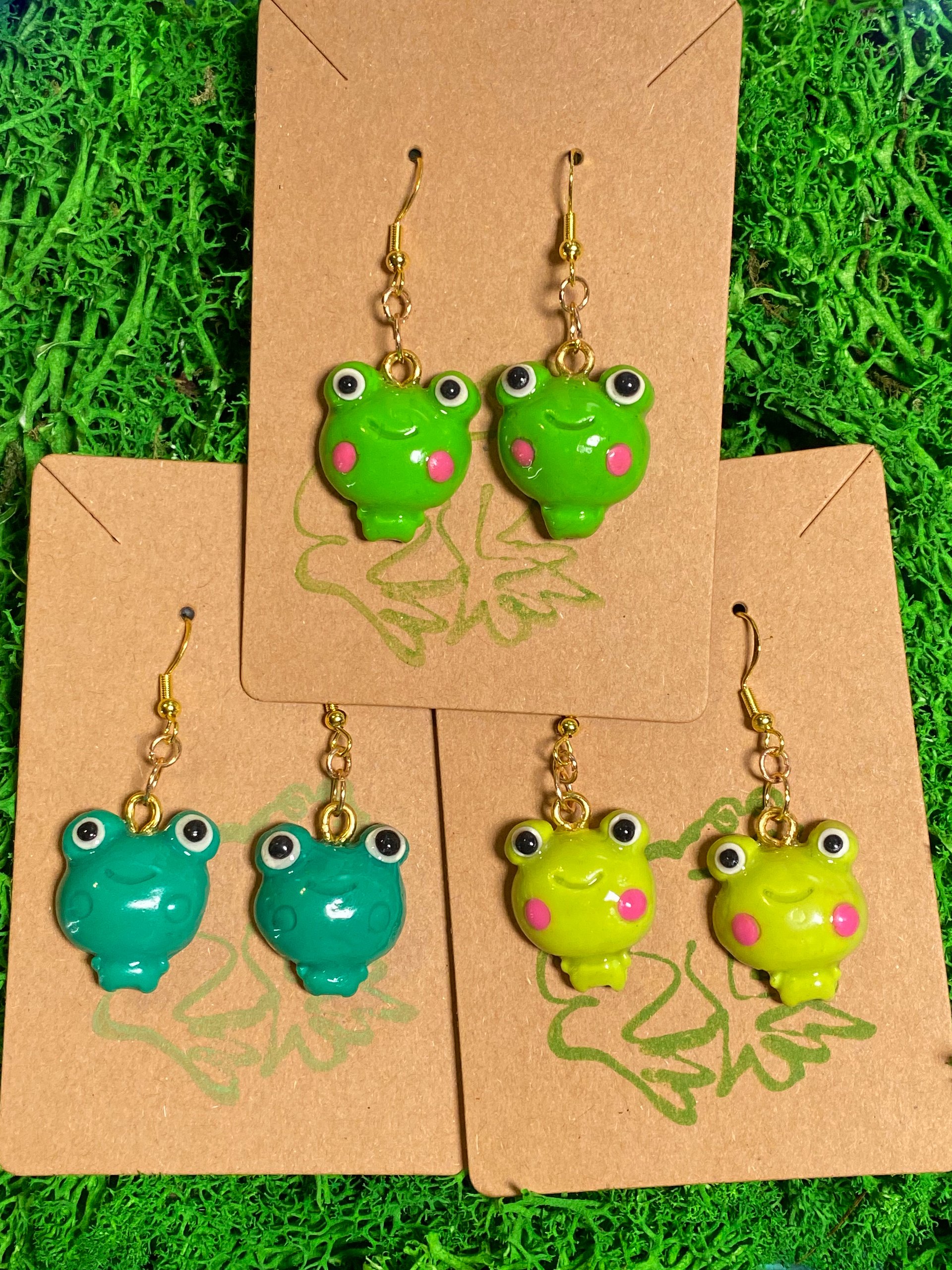 Smol Blushing Frogs product image (1)