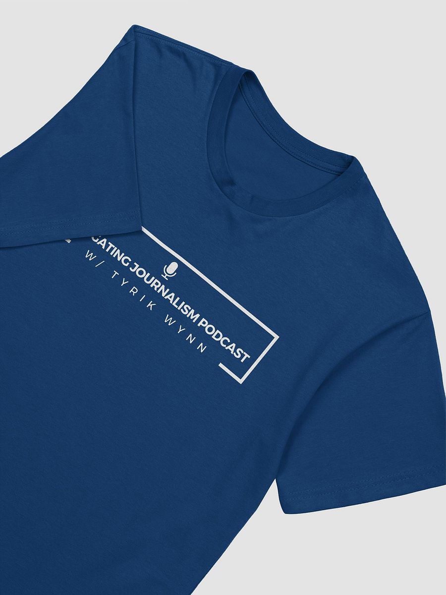 Navigating Journalism Podcast T-Shirt product image (55)