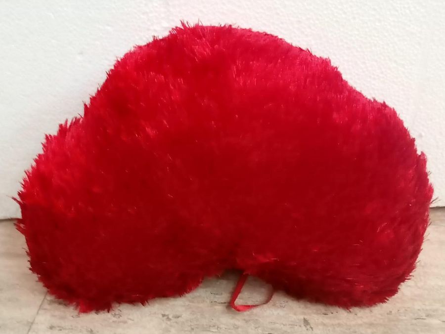 HEART PILLOW product image (3)