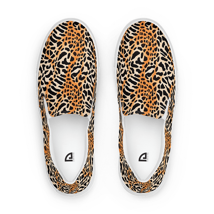 Orange Giraffe Woman Canvas Shoes product image (1)