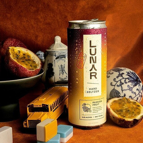 🌙🏮Lunar Seltzer is a premier Asian craft hard seltzer brand using real fruits and premium flavors sourced from overseas.⚡🍉 ⁠
...