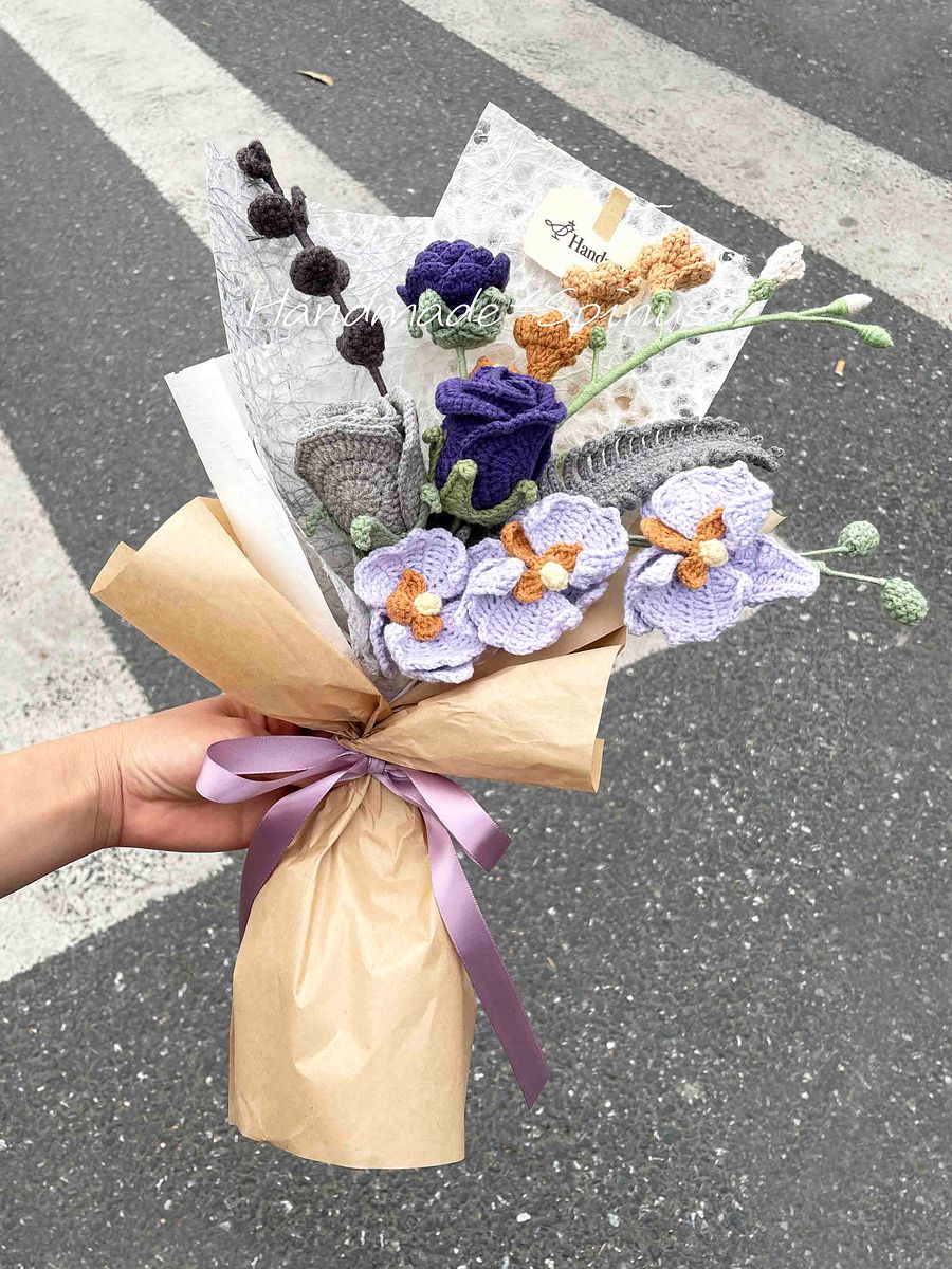 Purple Thoughts Crochet Knit Bouquet product image (1)