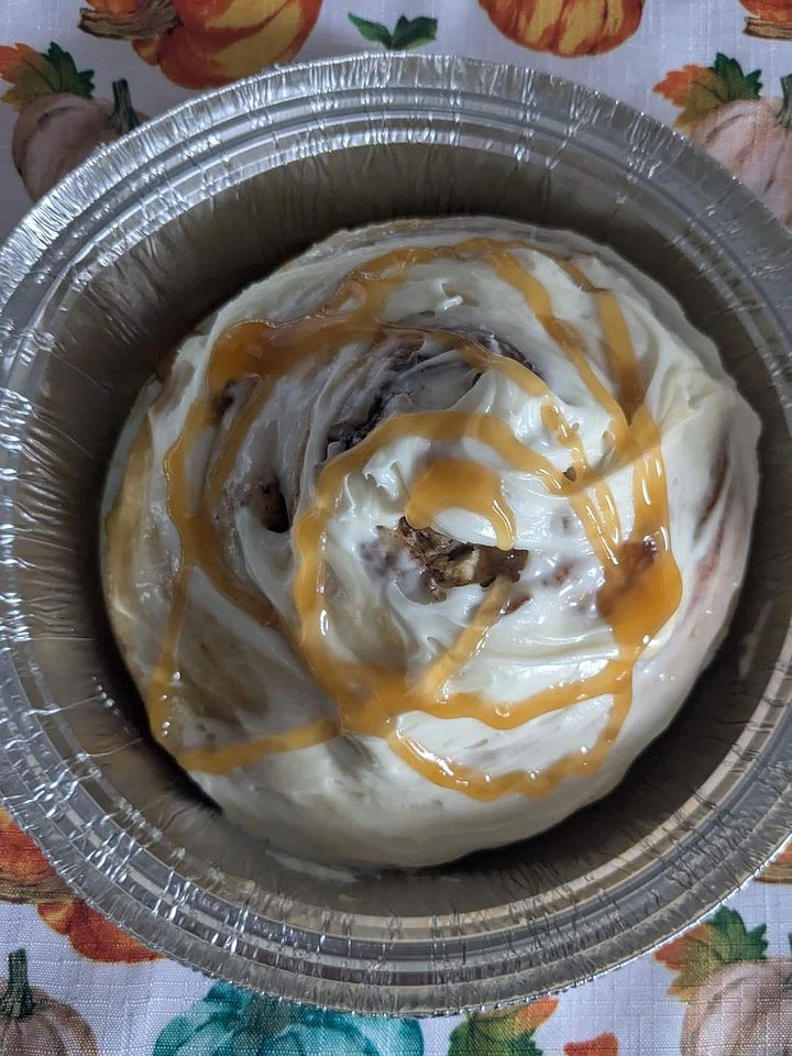 Sourdough Cinnamon Rolls product image (2)