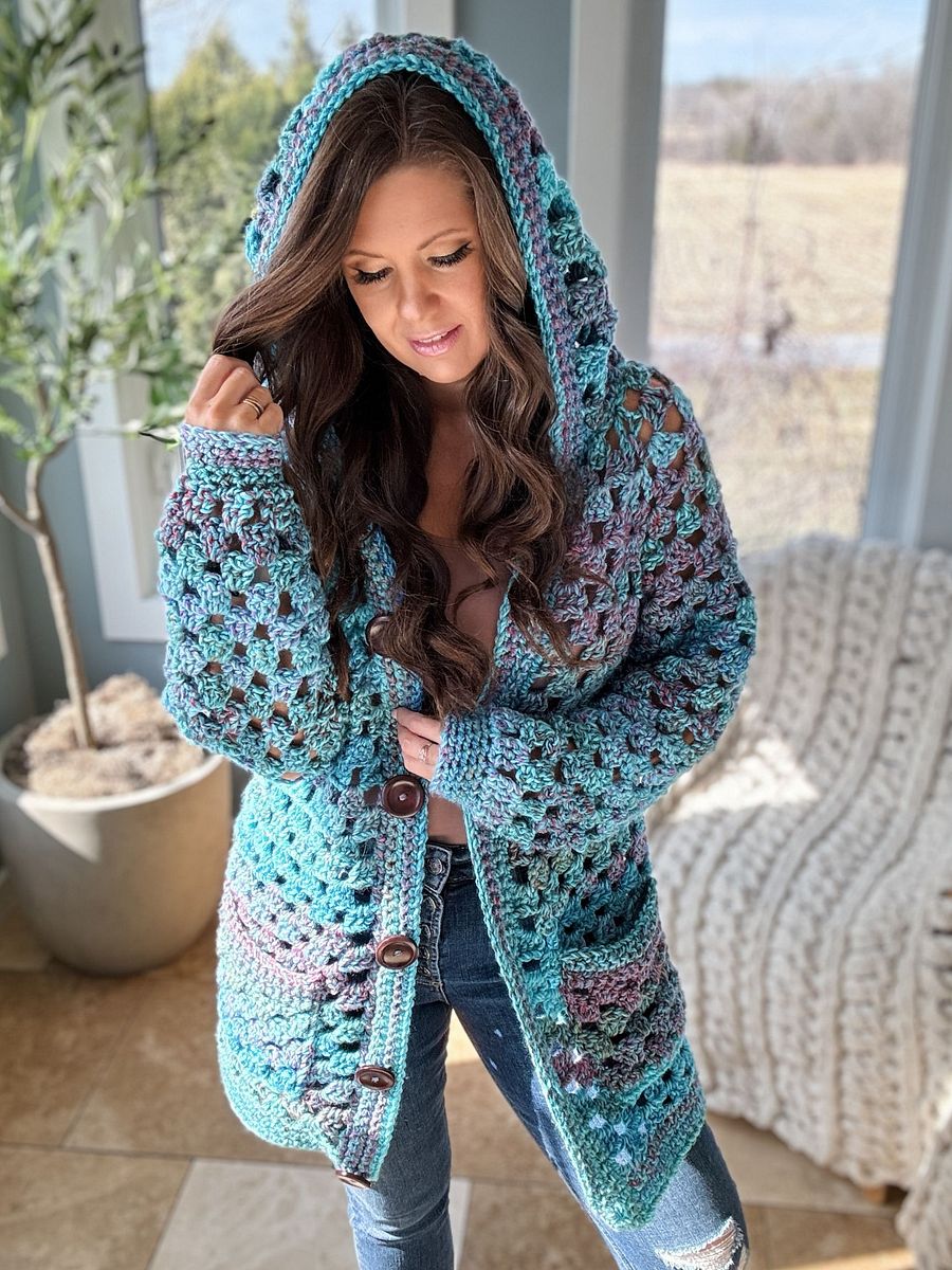 Chunky Granny Stitch Cardigan Crochet Pattern product image (8)
