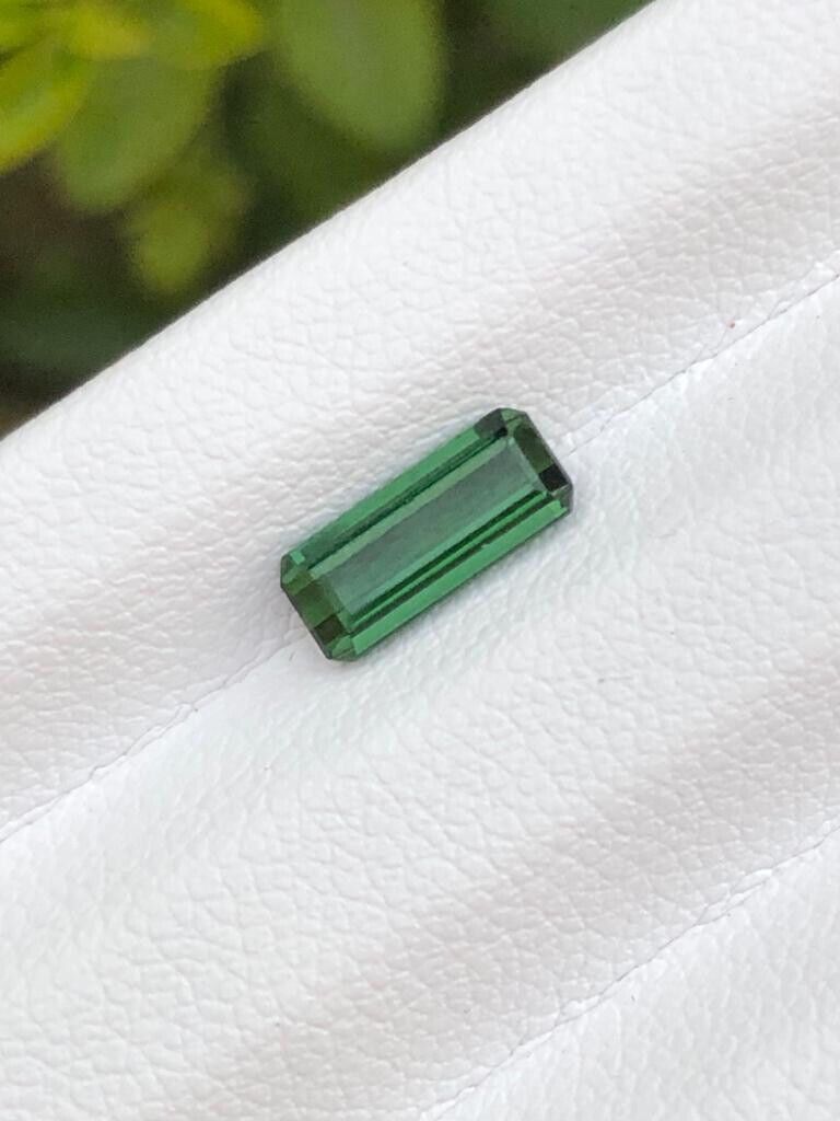 TOURMALINE NATURAL GEMSTONE FOR JEWELRY CHROME COLOR EMERALD CUT, 1.10 CARAT product image (5)