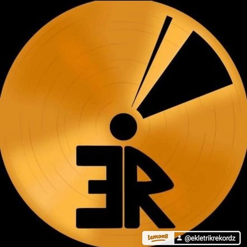 This song see's @mickcombslive play Guitar & Bass on one of Ivy Stone's song. It was quite a different style and genre than M...