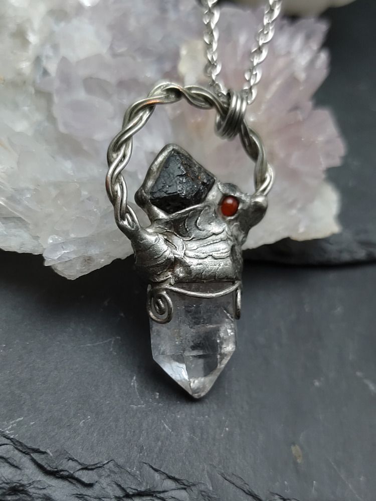 Sorcery Talisman - Aether Lodestone product image (3)