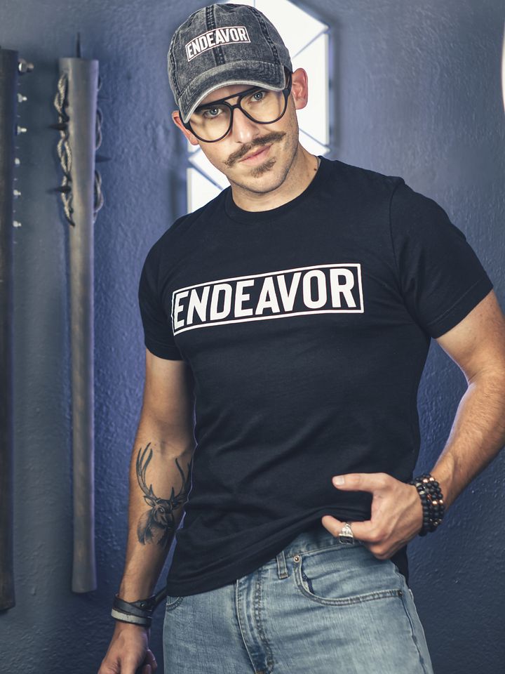 ENDEAVOR Black Tee product image (1)