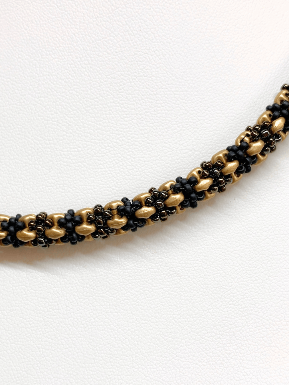 MiniDuo Beaded Rope Necklace - Gold product image (2)