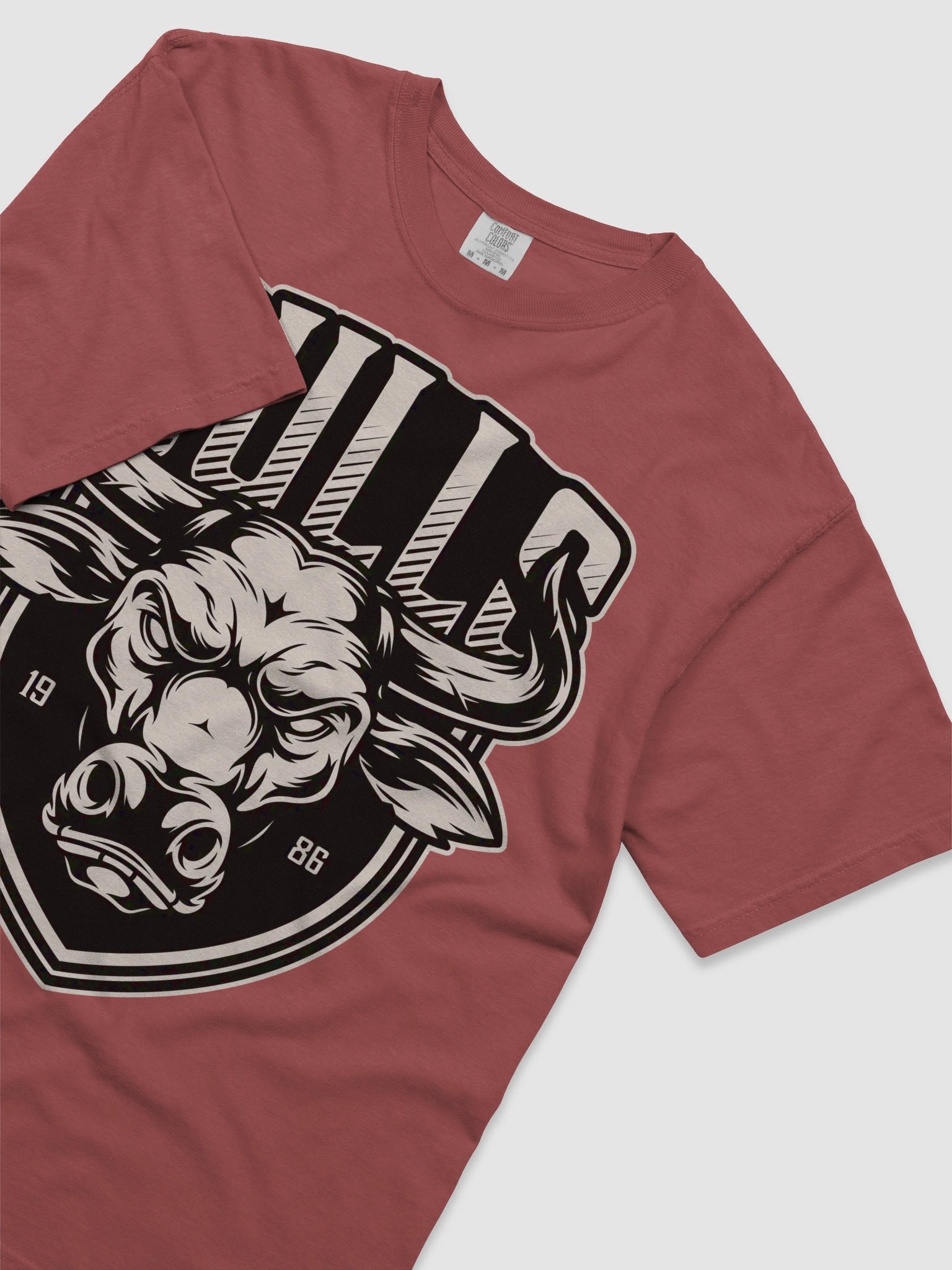 BULLS '86 Shield Graphic Tee product image (41)