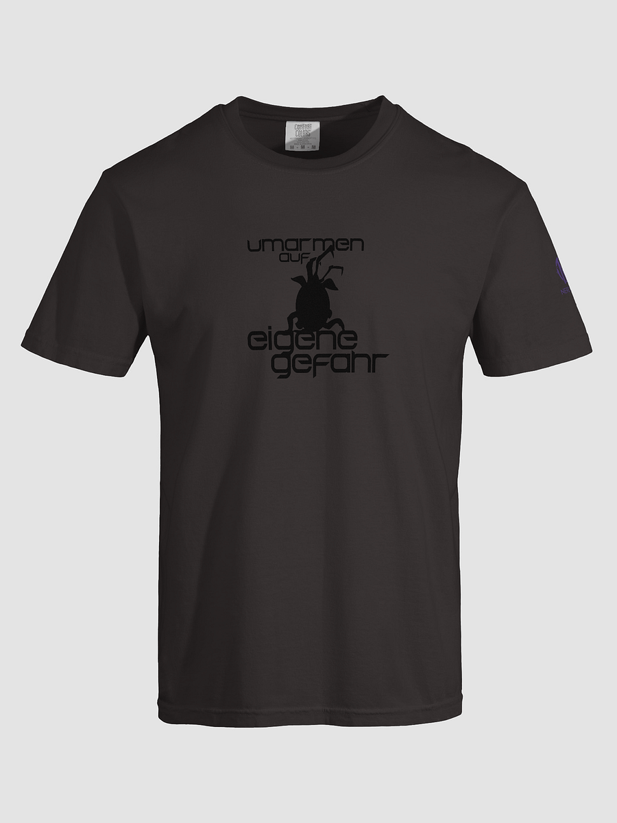 Umarmung gefährlich - T-Shirt mit schwarzem Design product image (5)