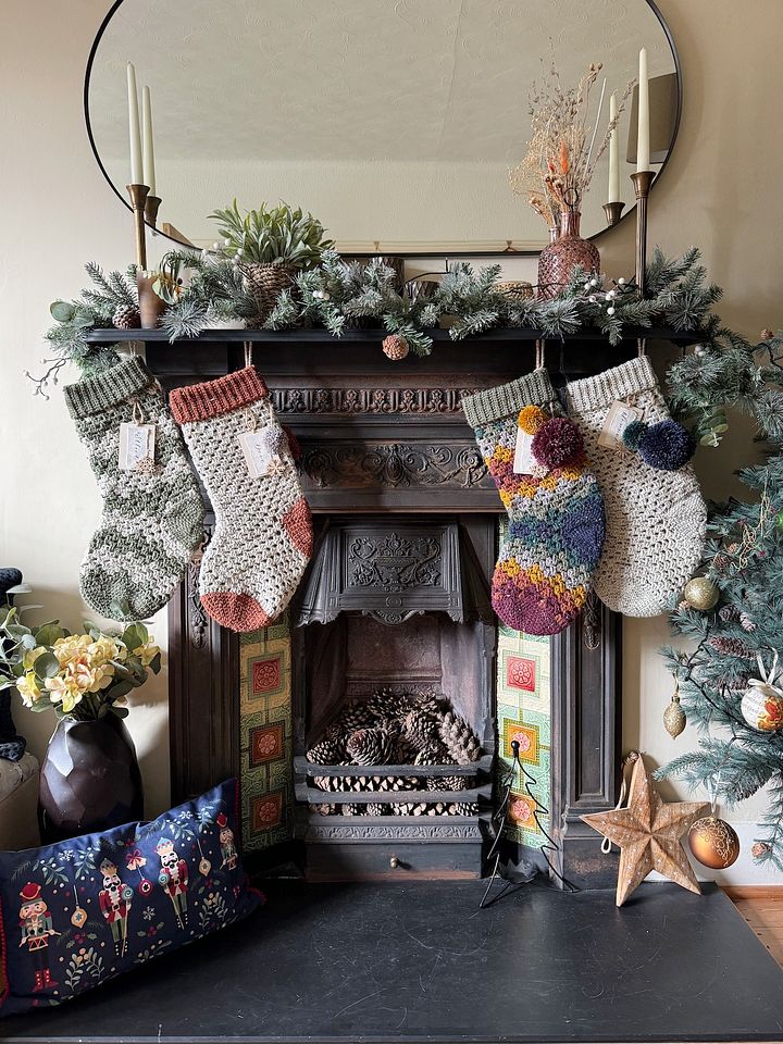 Easy Crochet Stocking Pattern / Granny Stitch Stocking / Traditional Crochet Stocking / Pdf Pattern product image (1)