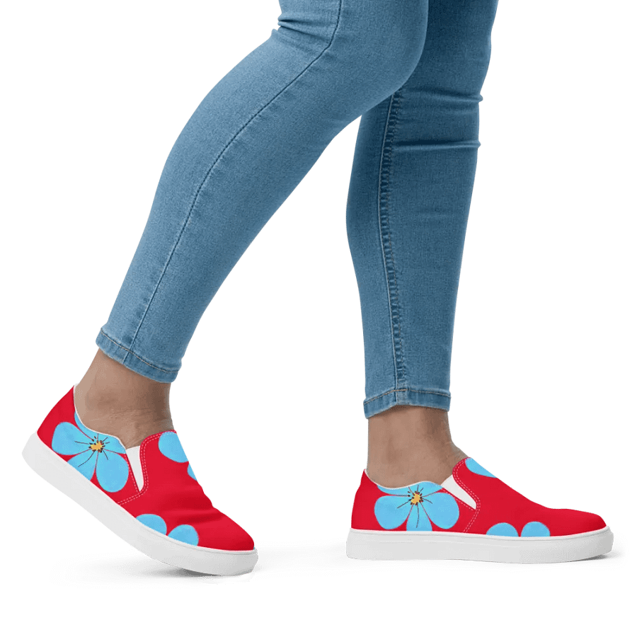 Blossom Bliss Women's Slip-Ons product image (3)