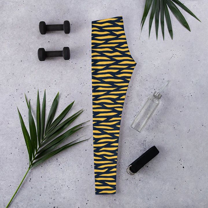 Dynamic Wave All-Over Leggings product image (2)