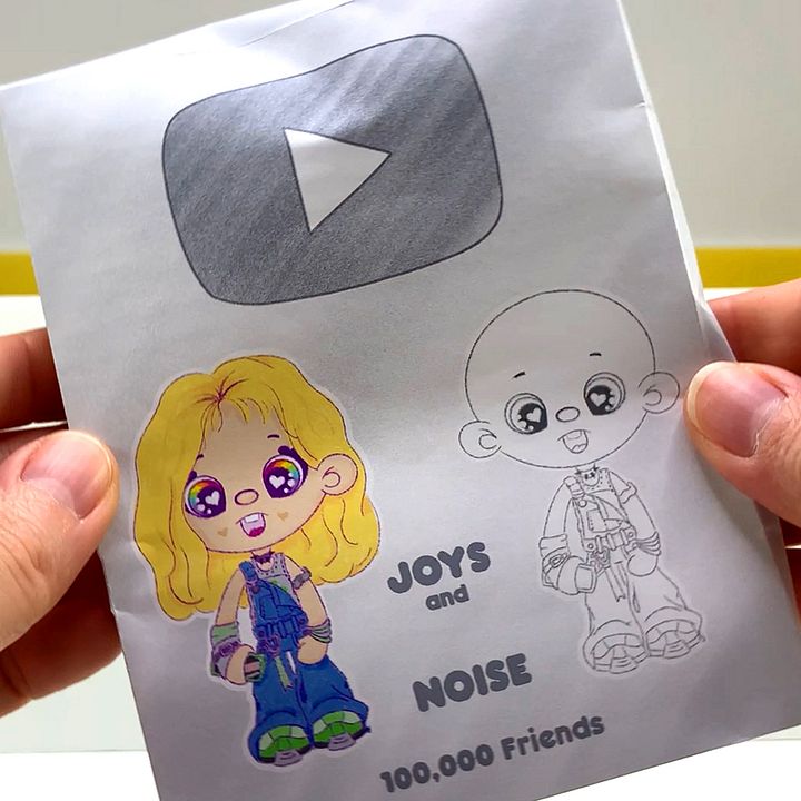 Joys Noise Silver Play Button product image (1)