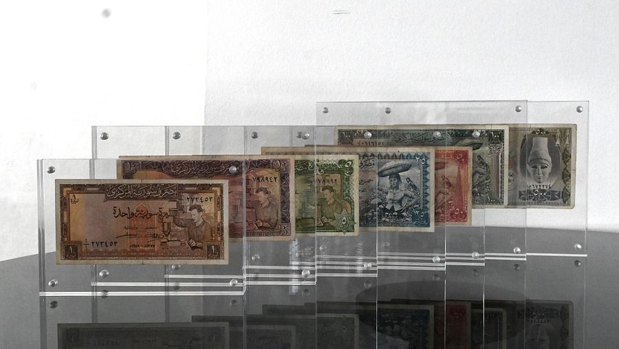 اول مجموعة اصدارات ورقية نقدية كاملة في تاريخ سوريا 1958 - نادر جدا product image (1)