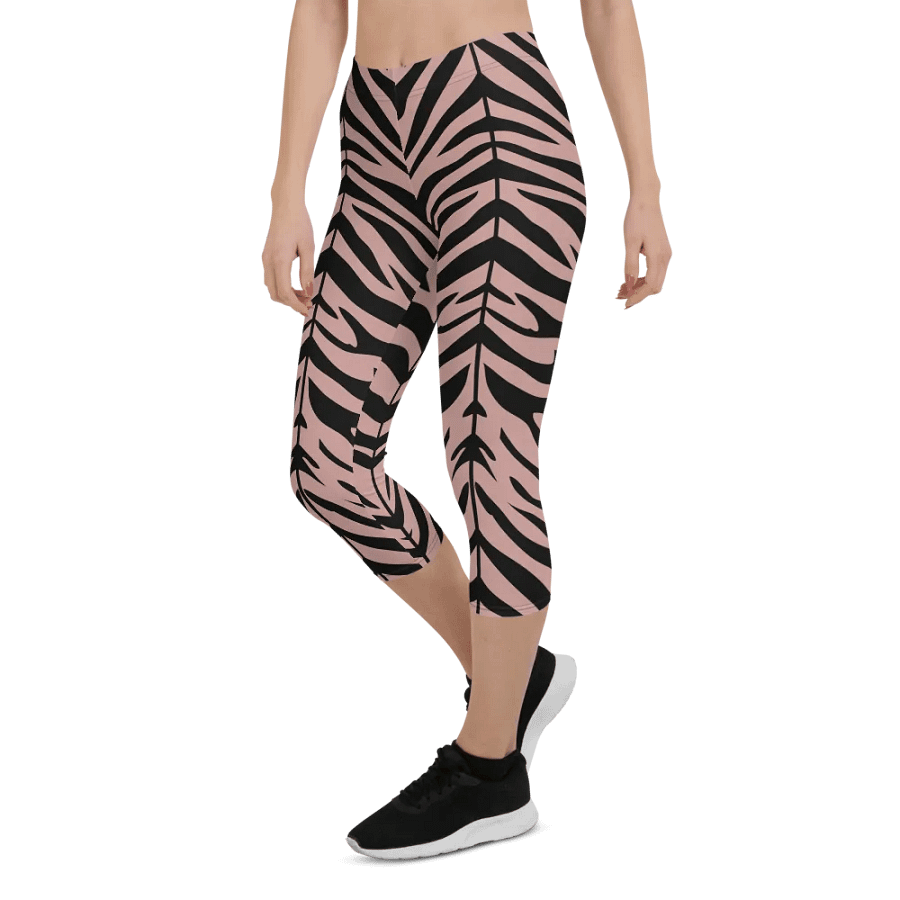 Vivencia Active Designer Capri Leggings product image (6)