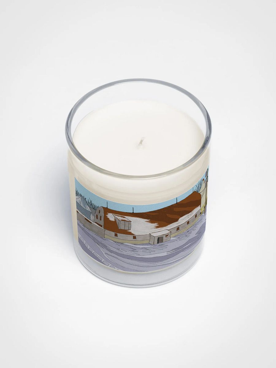 winter barn candle product image (3)