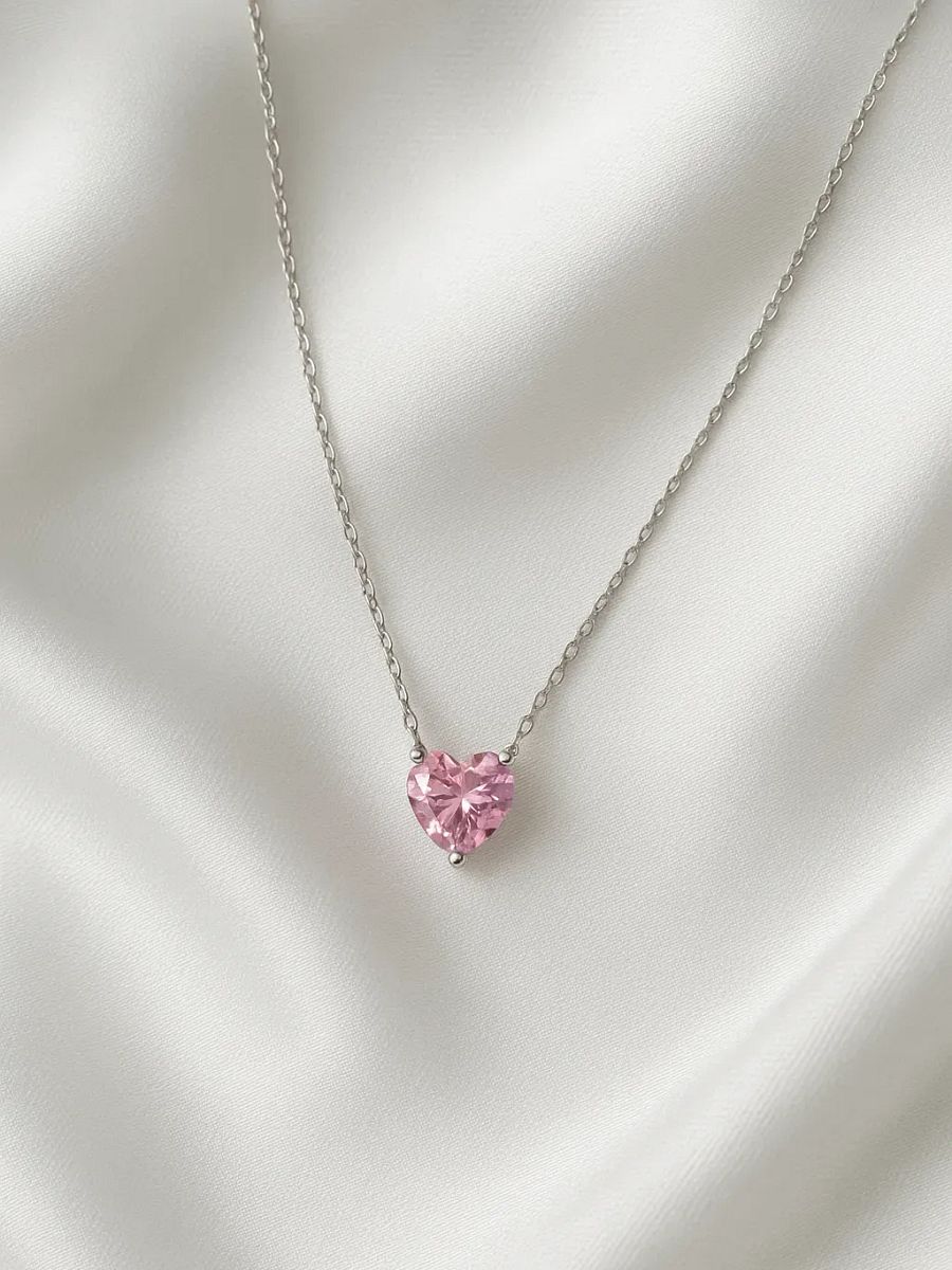 The Rosalia Necklace product image (4)