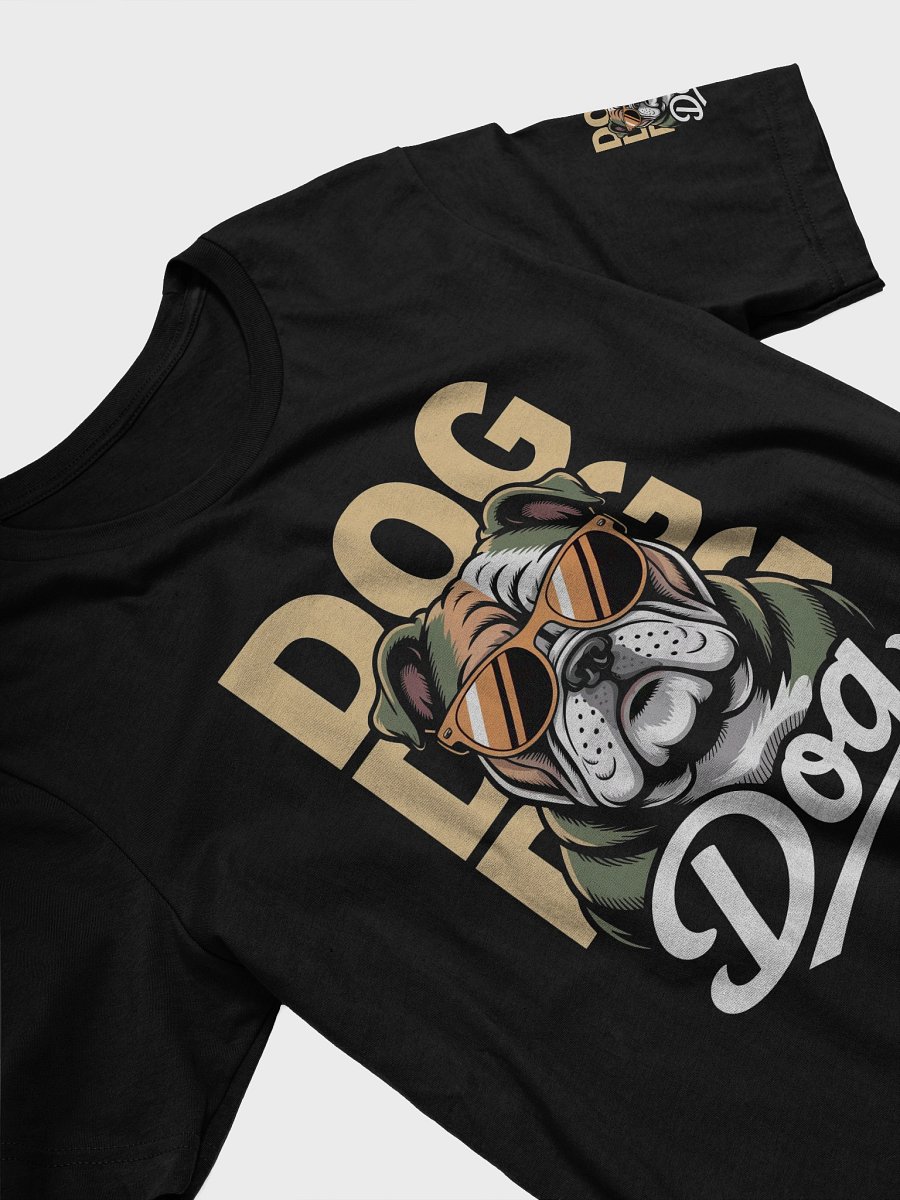 Bulldog Chic Sunglasses Tee product image (3)
