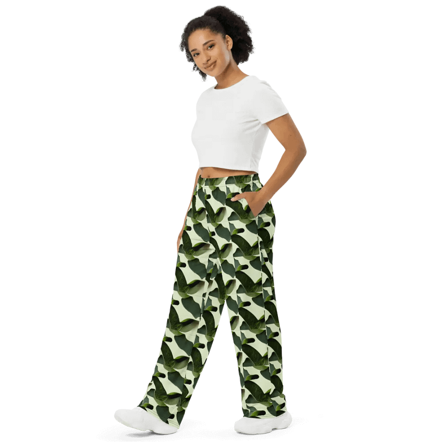 CAMO Unisex Wide-Leg Pants product image (4)