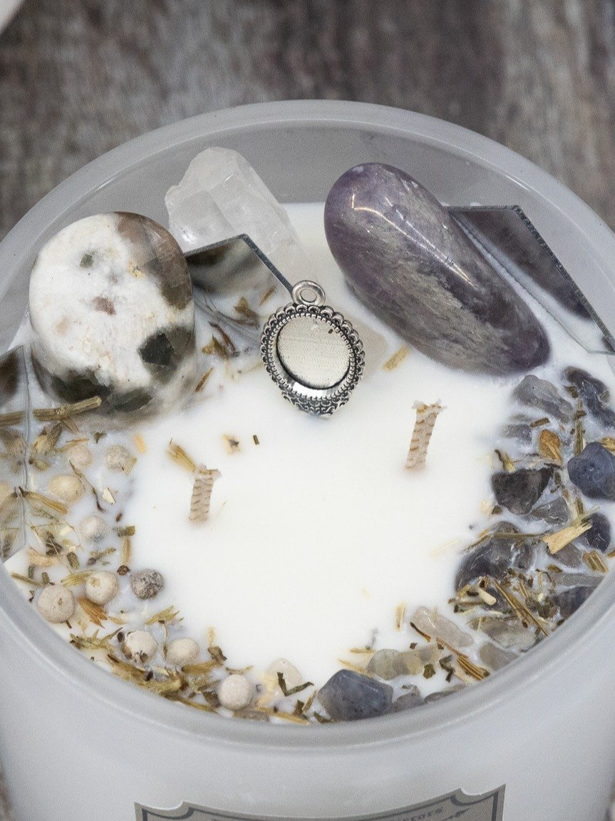 Dazed & Diffused | Baneful Spell Candle product image (3)