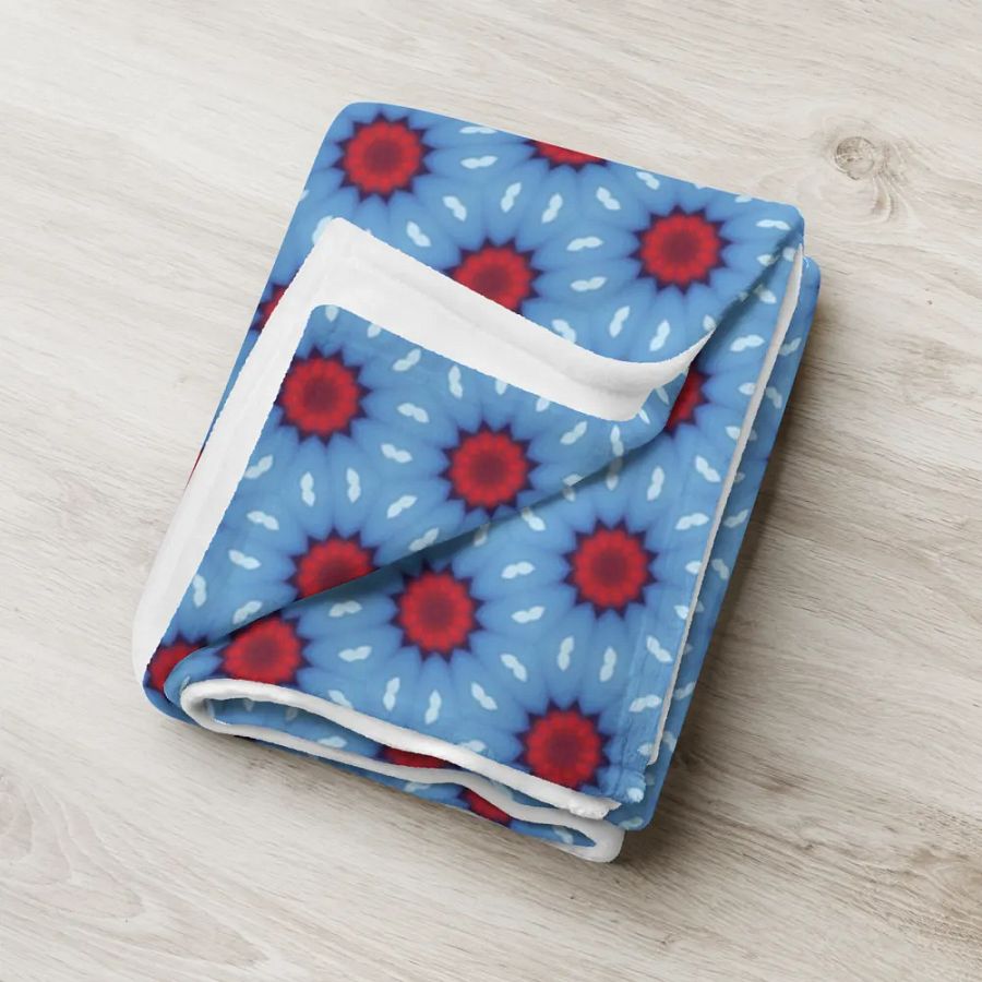 Blue Red & White Sunshine Seamless Patterned Throw Blanket product image (8)