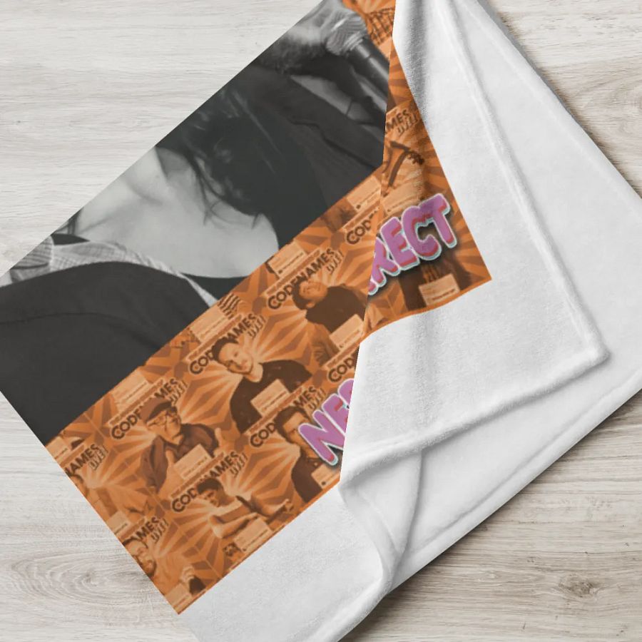 Codenames LIVE! Cast Throw Blanket product image (5)
