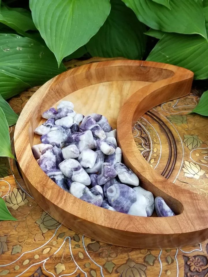 Chevron Amethyst Tumbled Stone – Pocket Crystal for Intuition, Clarity & Spiritual Protection product image (2)