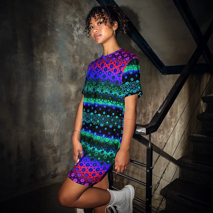 Abstract Multicoloured Pattern T Shirt Dress product image (1)