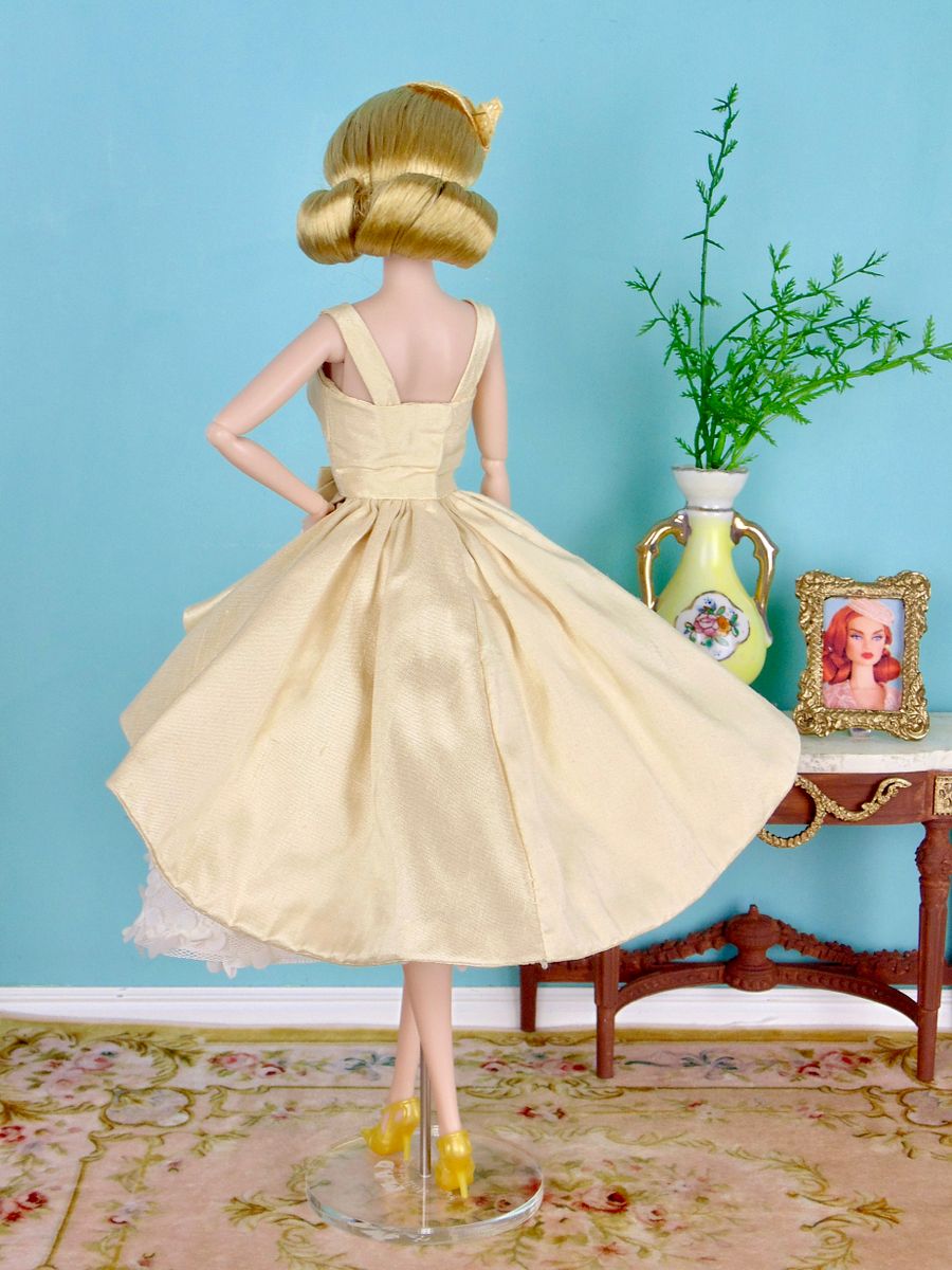 Daffodil OOAK fashion for 12” fashion dolls product image (5)