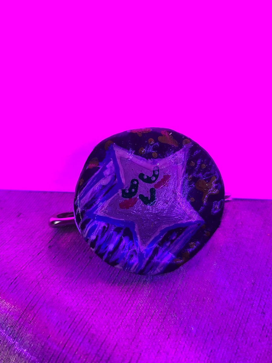 Shooting Star Bottle Cap Pin product image (4)
