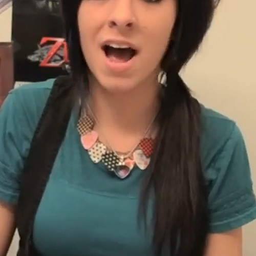 #GrimmieHistory: Did you know that this cover was uploaded on this very day in 2011? 💚

→ https://www.youtube.com/watch?v=yxc...