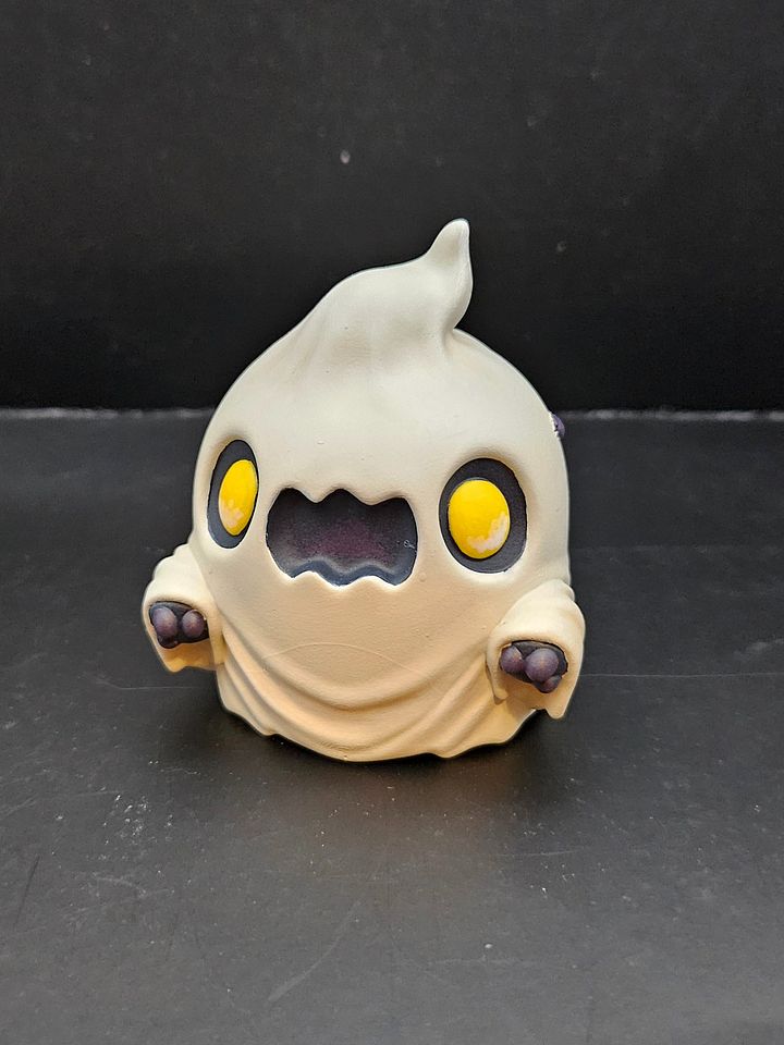 Grumpii Boo Art Toy product image (1)