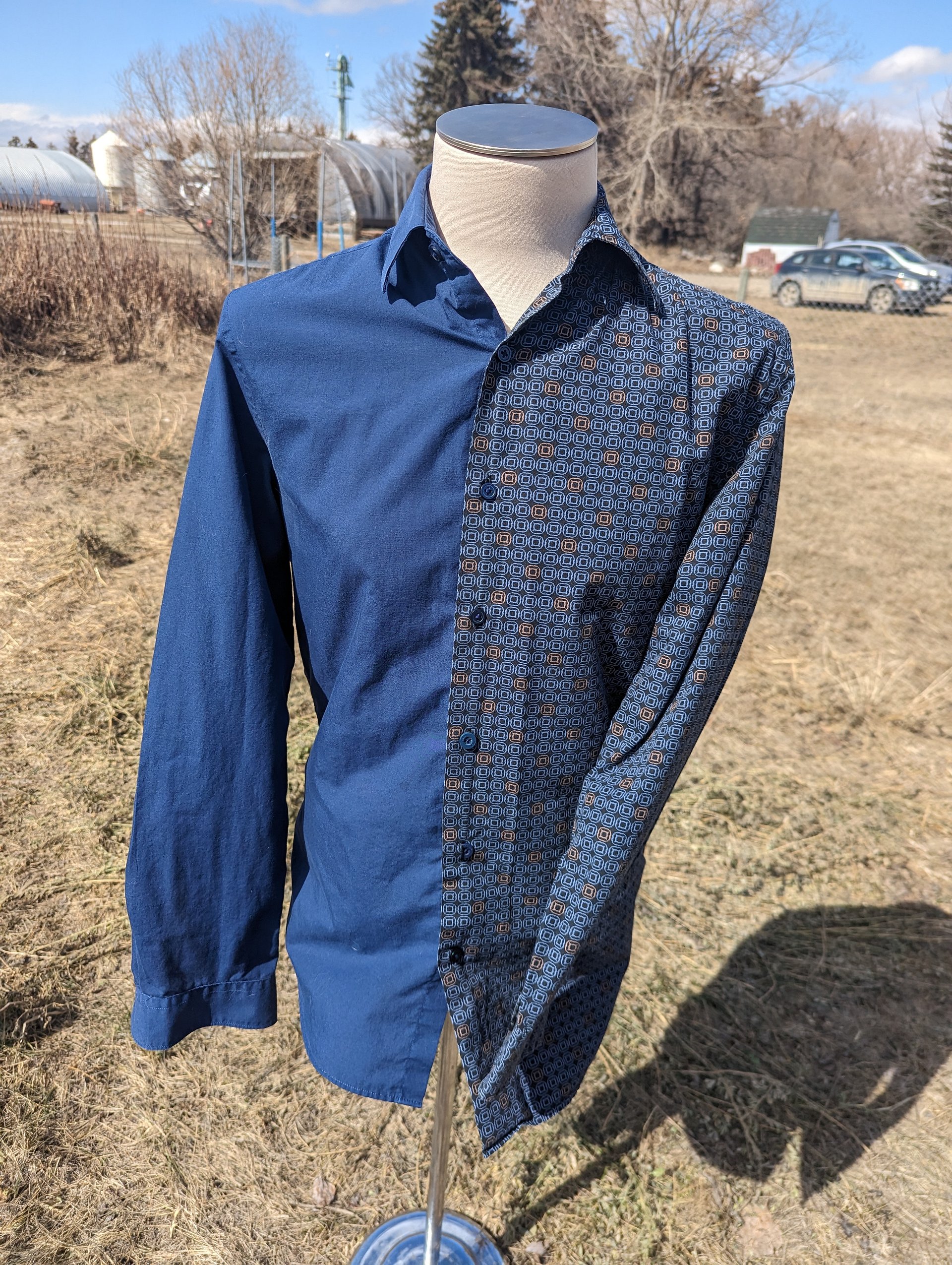 split dress shirt (X of 2) product image (1)