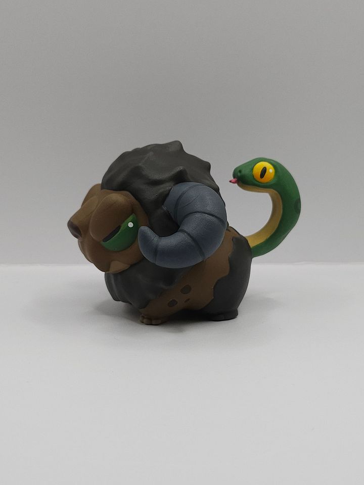 Grumpii Chimerii Art Toy product image (2)