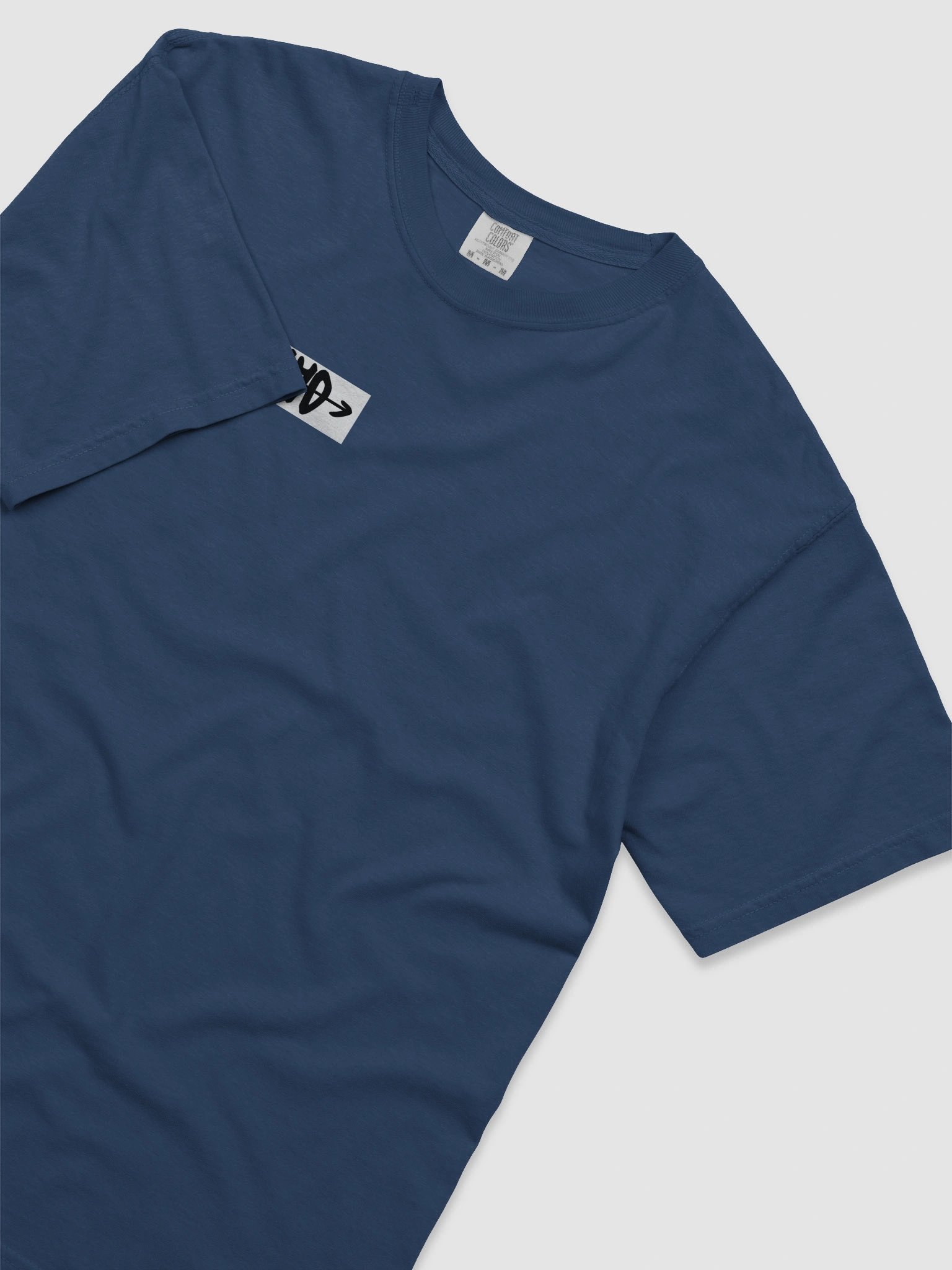 KUSQUAD Arrow Graphic T-Shirt product image (43)