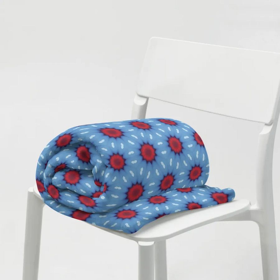 Blue Red & White Sunshine Seamless Patterned Throw Blanket product image (9)